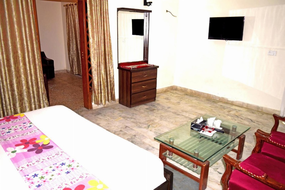 Room 1